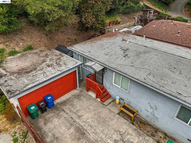 512 Tennent Ave, Pinole, CA 94564