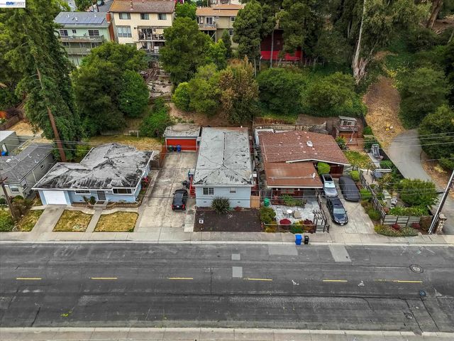 512 Tennent Ave, Pinole, CA 94564