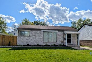 1728 Westchester, Westland, MI 48186