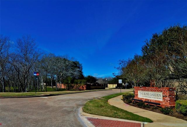 11219 English Rose Trail, Missouri City, TX 77459