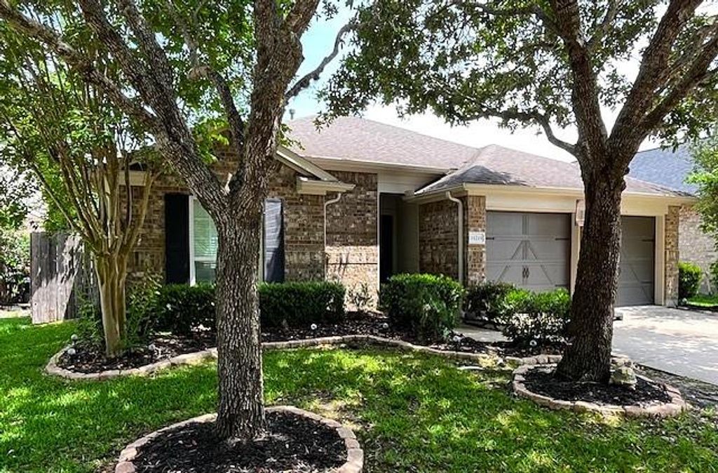 11219 English Rose Trail, Missouri City, TX 77459