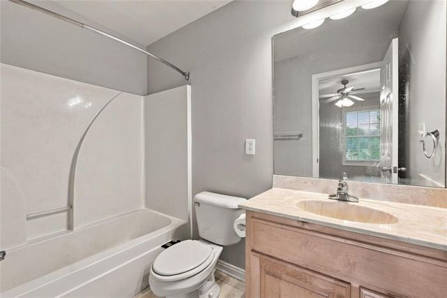 105 Whitehead Road 15, Athens, GA 30606