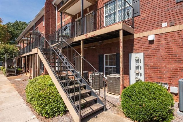 105 Whitehead Road 15, Athens, GA 30606