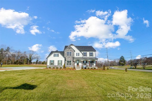 504 Fern Hill Road, Mooresville, NC 28177