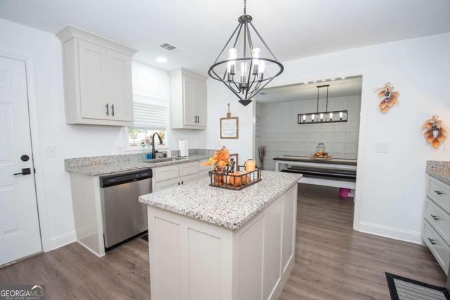 203 White Avenue, Hogansville, GA 30230