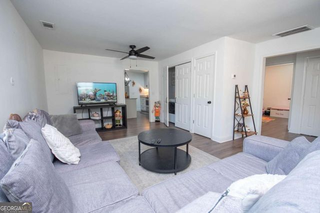 203 White Avenue, Hogansville, GA 30230