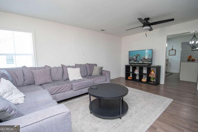 203 White Avenue, Hogansville, GA 30230