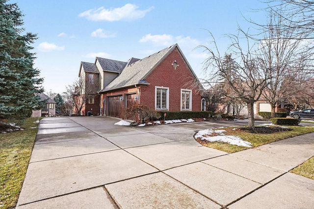 56187 Nickelby Street, Shelby Twp, MI 48316