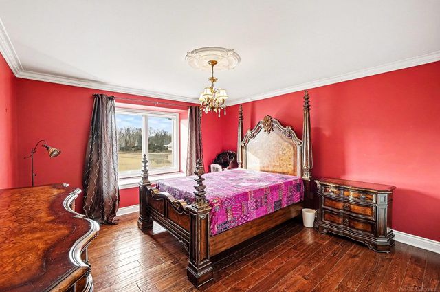 56187 Nickelby Street, Shelby Twp, MI 48316