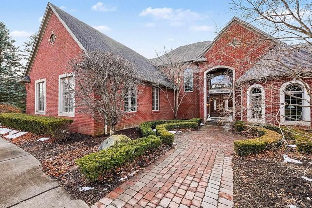 56187 Nickelby Street, Shelby Twp, MI 48316