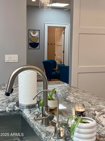 71 W CYPRESS Street, Phoenix, AZ 85003