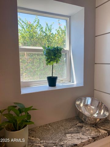 71 W CYPRESS Street, Phoenix, AZ 85003