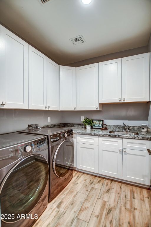 Image 37 of property listing at 71 W CYPRESS Street, Phoenix, AZ 85003