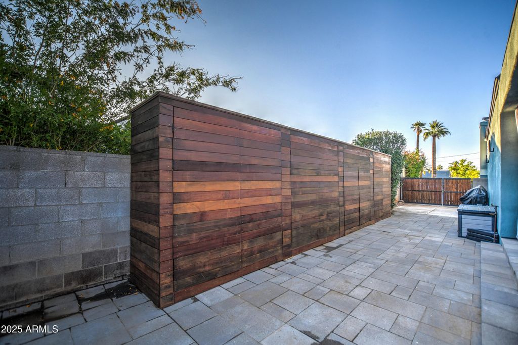 Image 48 of property listing at 71 W CYPRESS Street, Phoenix, AZ 85003
