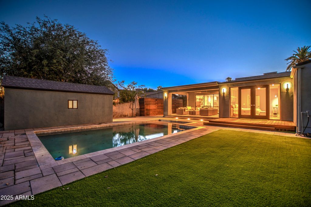 Image 51 of property listing at 71 W CYPRESS Street, Phoenix, AZ 85003