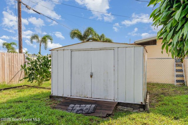 220 Bel Aire Drive S, Merritt Island, FL 32952