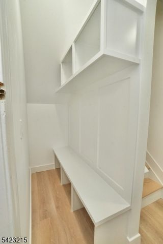 330 Winthrop Dr 303, Nutley Twp., NJ 07110