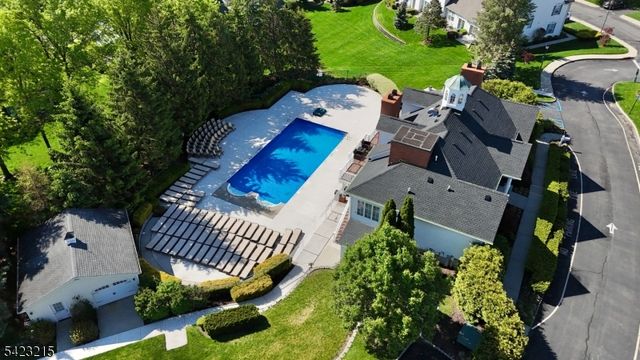 330 Winthrop Dr 303, Nutley Twp., NJ 07110