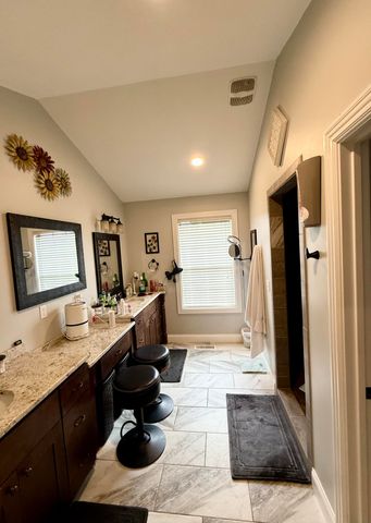 58 Oakridge Dr, Somerset, KY 42503