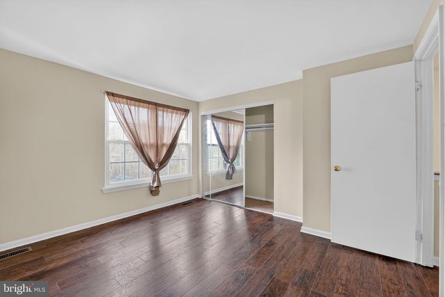 8114 CLOVERHURST RD, Glen Burnie, MD 21061