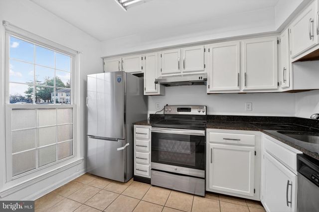 8114 CLOVERHURST RD, Glen Burnie, MD 21061