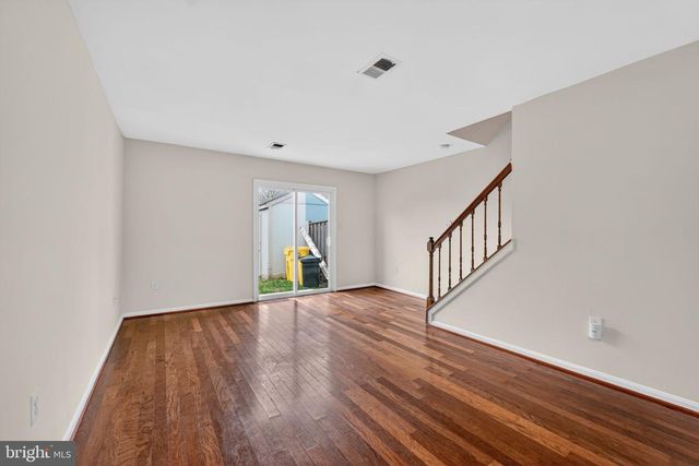 8114 CLOVERHURST RD, Glen Burnie, MD 21061