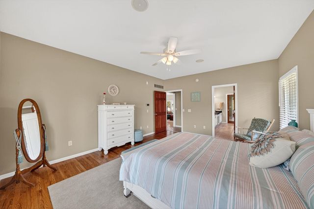 20323 Fieldstone Crossing, Goshen, IN 46528