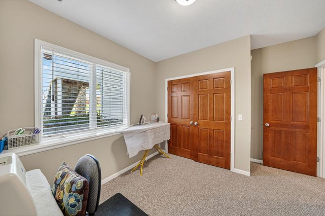 20323 Fieldstone Crossing, Goshen, IN 46528