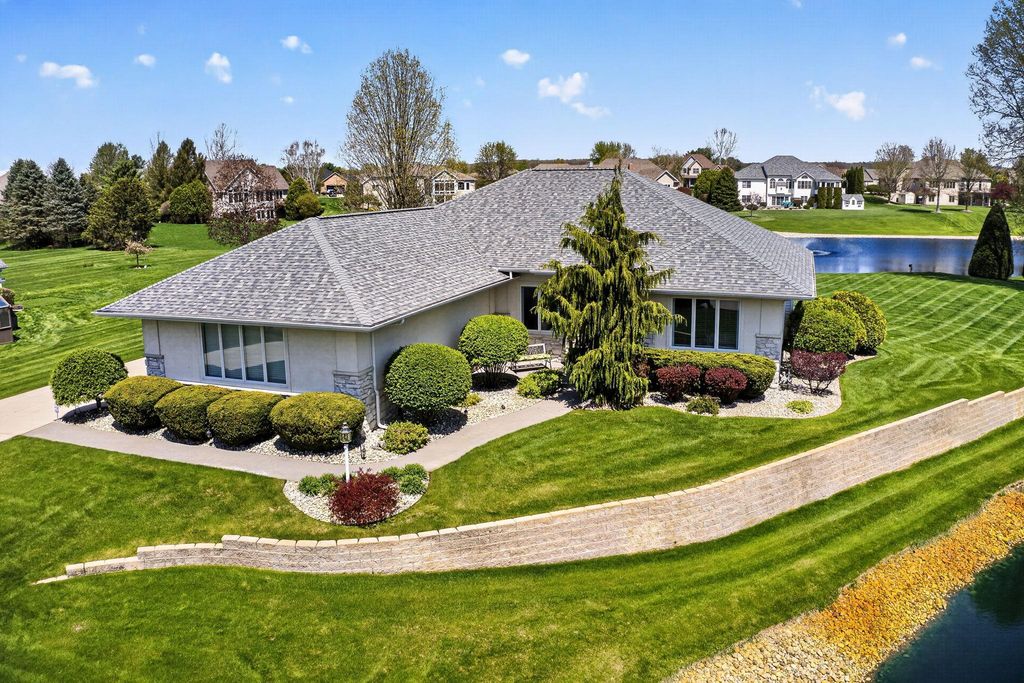 20323 Fieldstone Crossing, Goshen, IN 46528