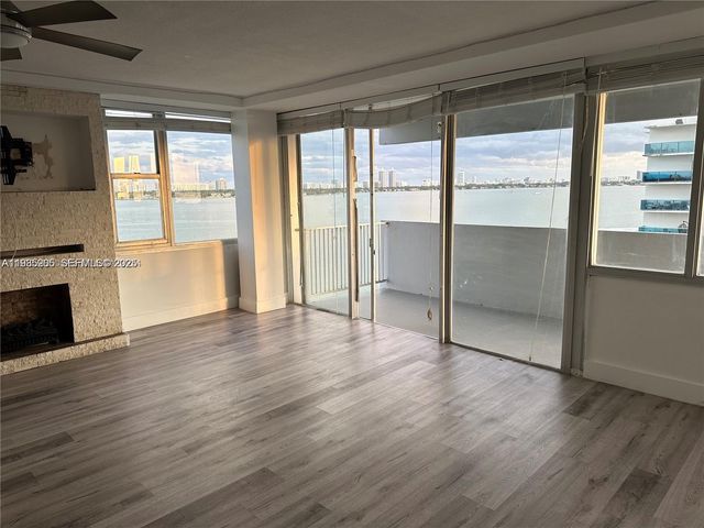 7545 E Treasure Dr 9H, North Bay Village, FL 33141