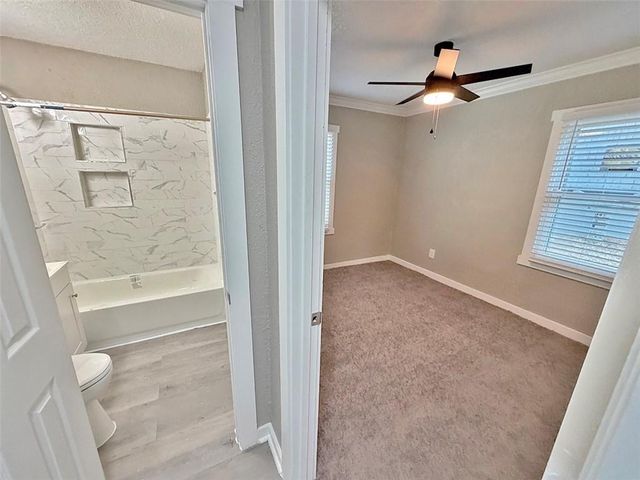 7909 Brooklyn Avenue, Kansas City, MO 64132