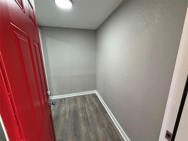 7909 Brooklyn Avenue, Kansas City, MO 64132