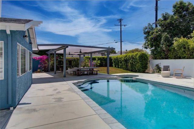 8062 Otto, Downey, CA 90240