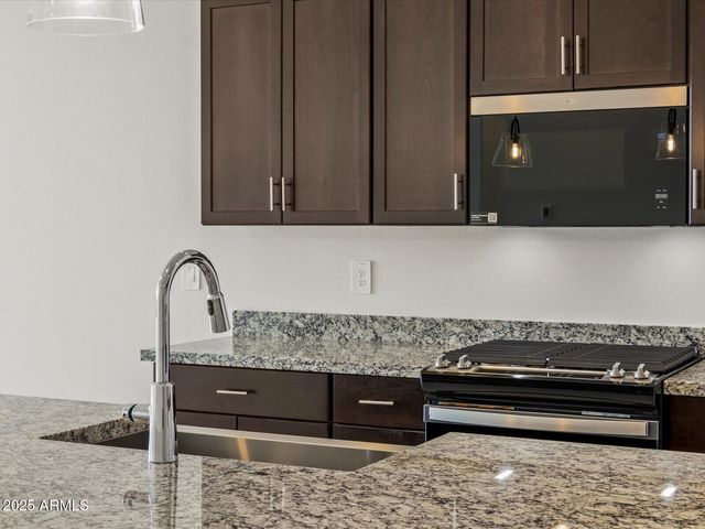 37512 W SAN SISTO Avenue, Maricopa, AZ 85138