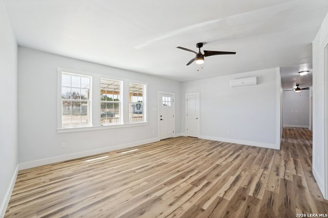 161 PR 1515, Bandera, TX 78003