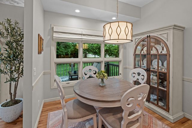 3725 E Cromwell Lane, Springfield, MO 65802