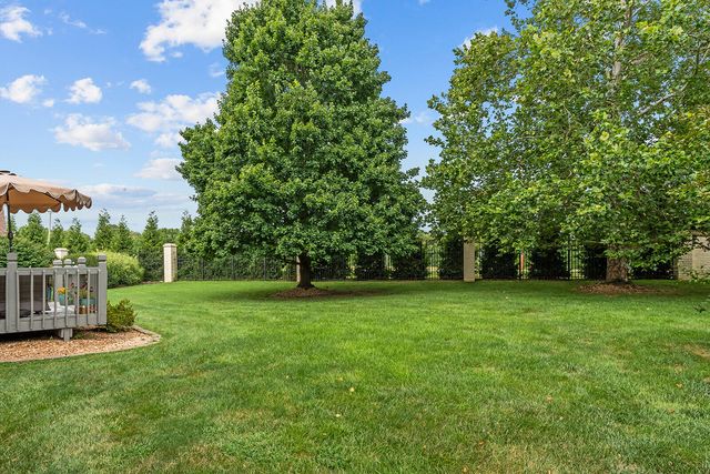 3725 E Cromwell Lane, Springfield, MO 65802