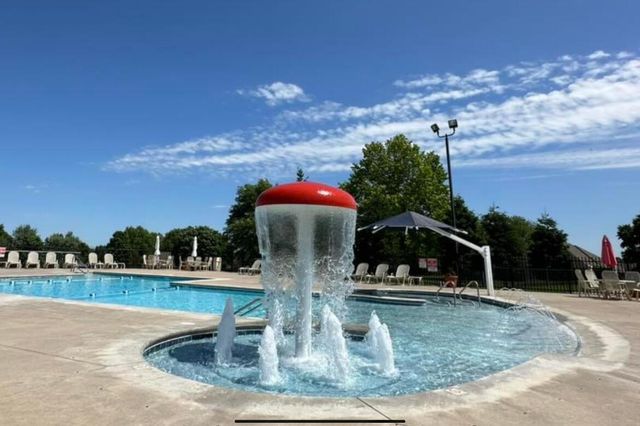 3725 E Cromwell Lane, Springfield, MO 65802