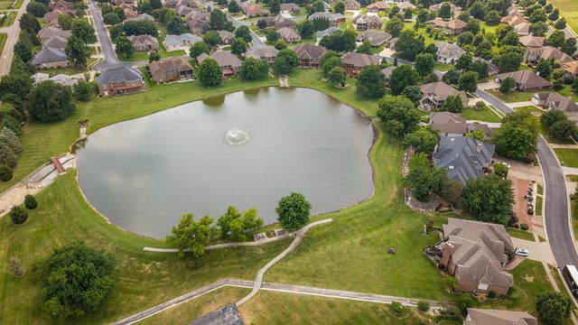 3725 E Cromwell Lane, Springfield, MO 65802