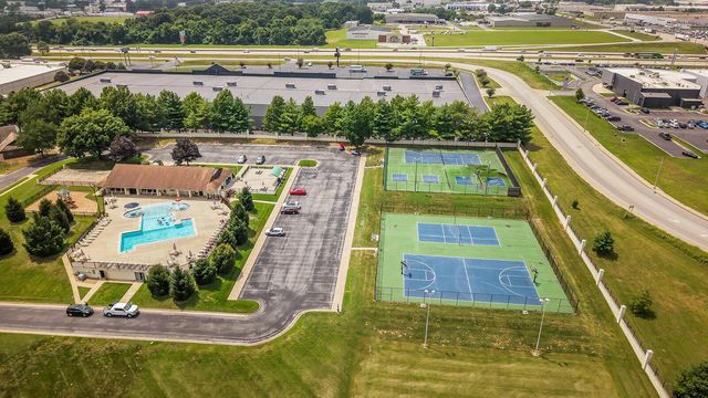 3725 E Cromwell Lane, Springfield, MO 65802