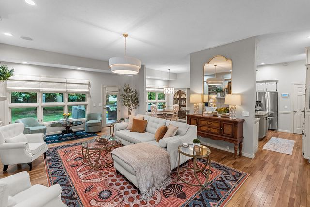 3725 E Cromwell Lane, Springfield, MO 65802
