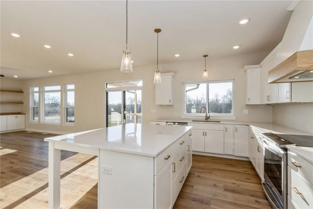 1204 Timber Trail, Solon, IA 52333