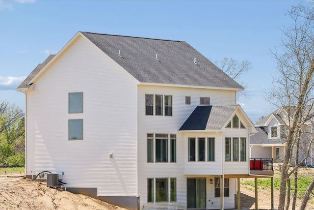 1204 Timber Trail, Solon, IA 52333