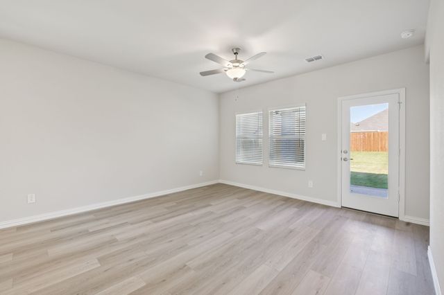 3064 Belton Drive, Farmersville, TX 75442