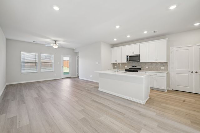 3064 Belton Drive, Farmersville, TX 75442