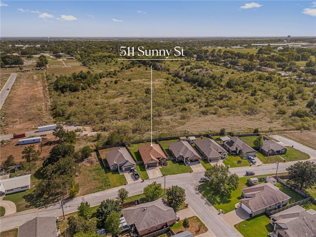511 Sunny Street, Caldwell, TX 77836 — photo 2