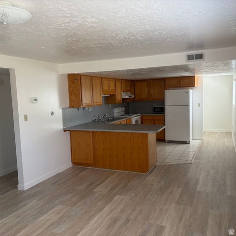 4372 S 700 W, Ogden, UT 84405