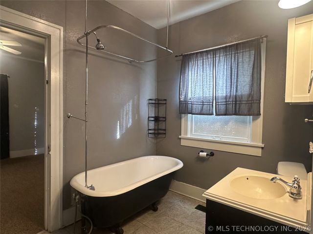 720 S Liberty Avenue, Okmulgee, OK 74447