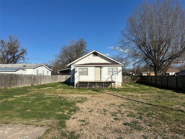 720 S Liberty Avenue, Okmulgee, OK 74447