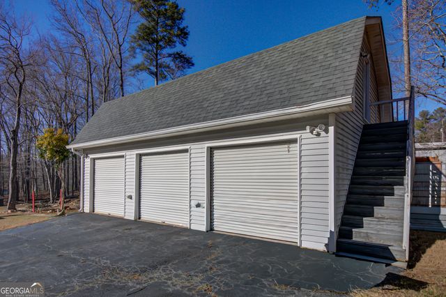 6450 Sara Glen Drive, Douglasville, GA 30135